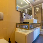 Hotel Karya Family