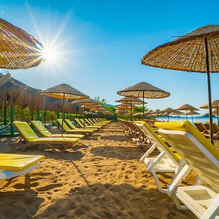 Karya Family Hotel 4*