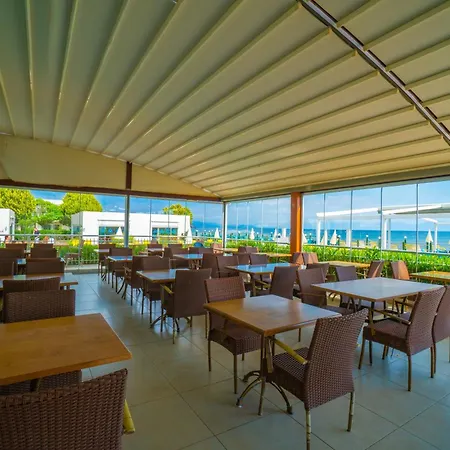 Hotel Karya Family 4*