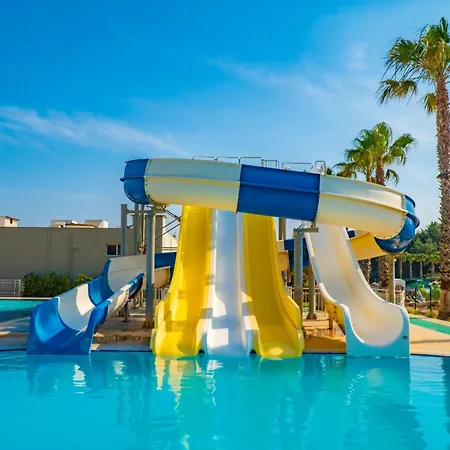 Hotell Karya Family Özdere