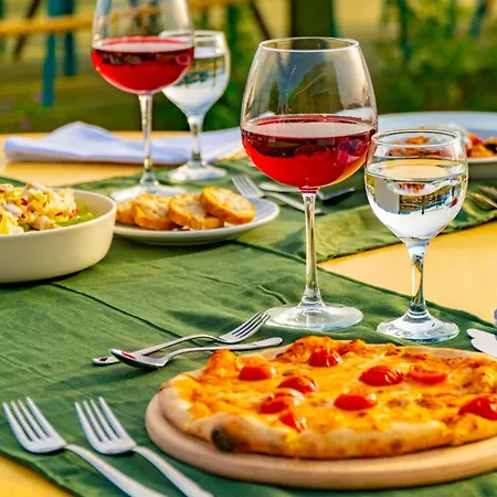 Karya Family Szálloda