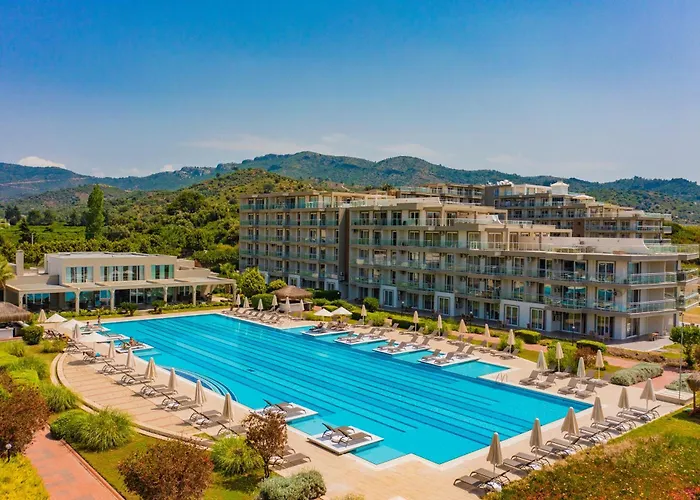 Karya Family Hotel